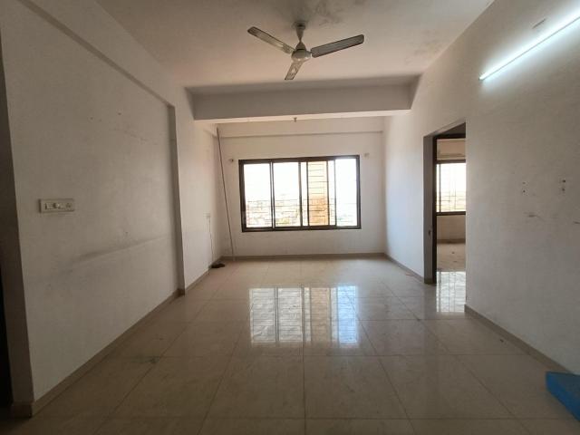 2 BHK Apartment in Manjalpur for rent Vadodara. The reference number is 20305896