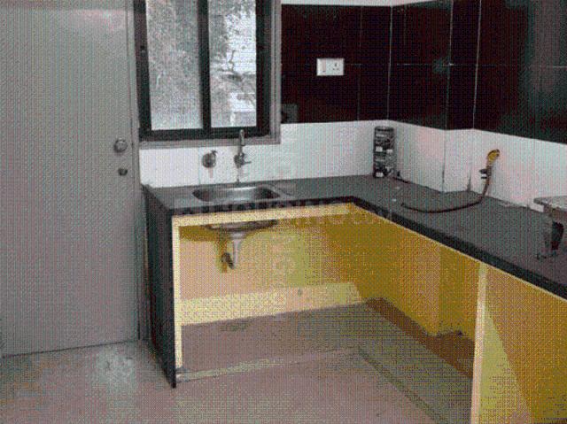 2 BHK Apartment in Manjalpur for resale Vadodara. The reference number is 16632425