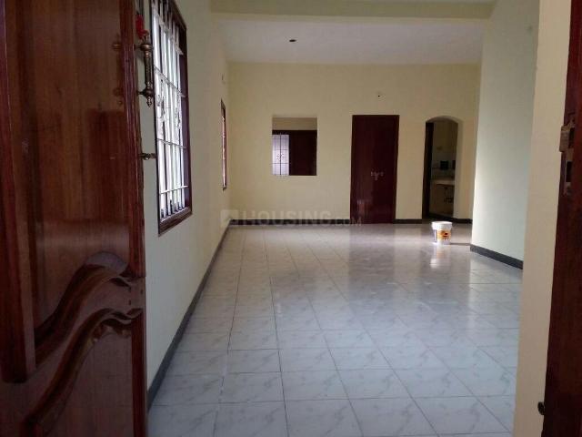 2 BHK Apartment in Meyyanur for rent Salem. The reference number is 19549360