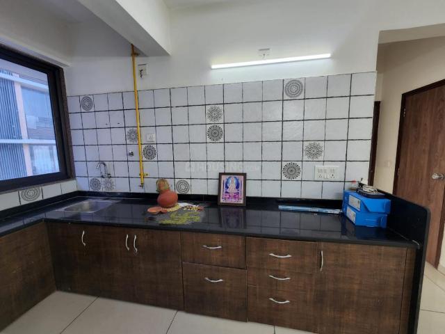 2 BHK Apartment in Memnagar for rent Ahmedabad. The reference number is 20355495