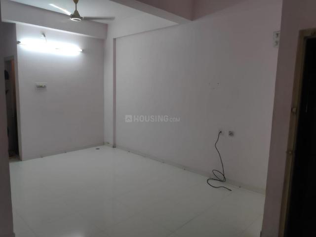 2 BHK Apartment in Memnagar for rent Ahmedabad. The reference number is 20380350