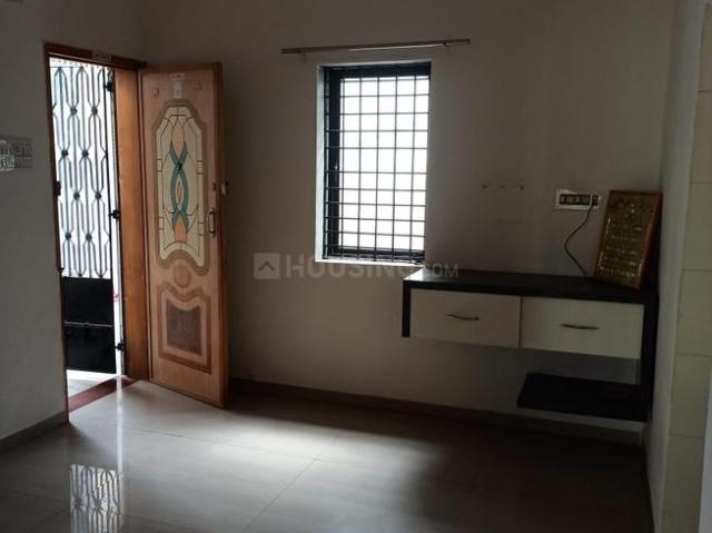 2 BHK Apartment in Memnagar for rent Ahmedabad. The reference number is 20680048