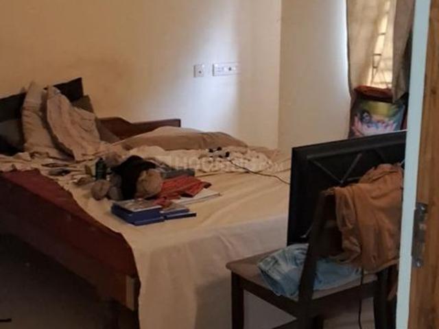 2 BHK Apartment in MG Road Area for rent Puducherry. The reference number is 20629087