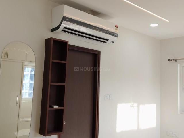 2 BHK Apartment in Miyapur for rent Hyderabad. The reference number is 20537860