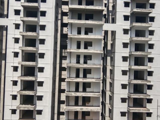 2 BHK Apartment in Miyapur for resale Hyderabad. The reference number is 20512841