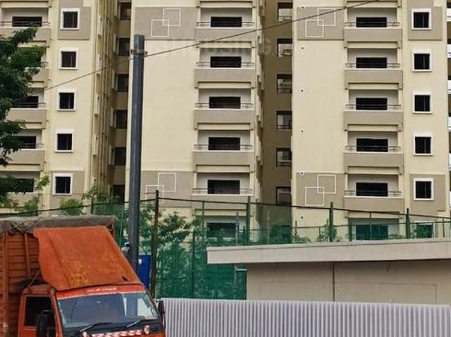 2 BHK Apartment in Miyapur for resale Hyderabad. The reference number is 20773044
