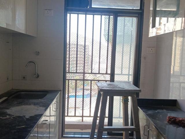 2 BHK Apartment in Mira Road East for rent Mira Bhayandar. The reference number is 17457424