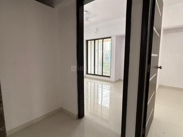 2 BHK Apartment in Mira Road East for rent Mira Bhayandar. The reference number is 17756673