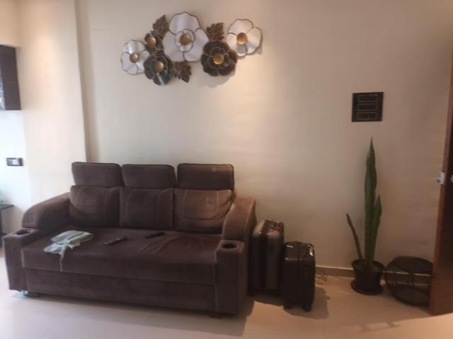 2 BHK Apartment in Mira Road East for rent Mira Bhayandar. The reference number is 18586975