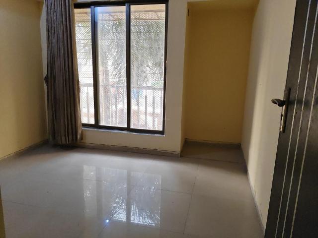 2 BHK Apartment in Mira Road East for rent Mira Bhayandar. The reference number is 19485989