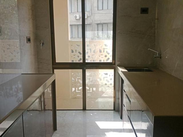 2 BHK Apartment in Mira Road East for rent Mira Bhayandar. The reference number is 19142886