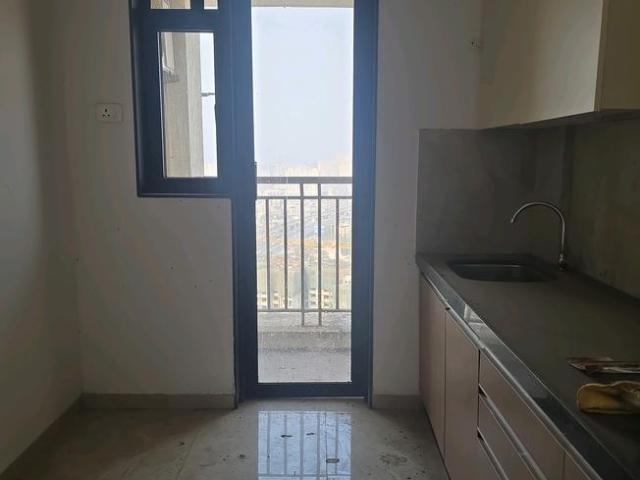 2 BHK Apartment in Mira Road East for rent Mira Bhayandar. The reference number is 19224335
