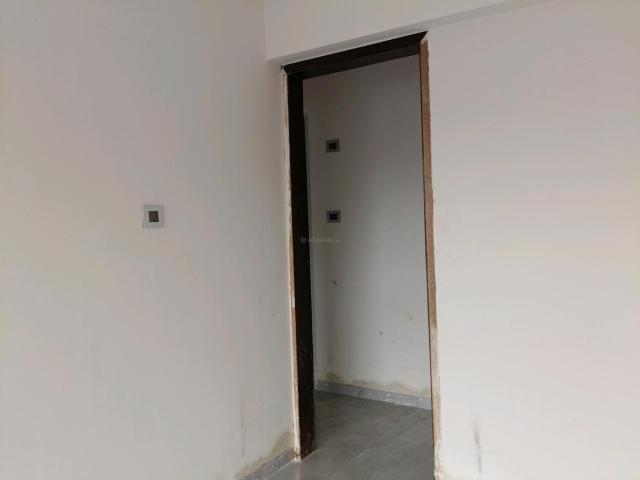 2 BHK Apartment in Mira Road East for rent Mira Bhayandar. The reference number is 20438194