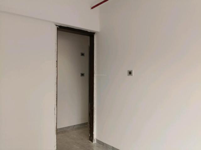 2 BHK Apartment in Mira Road East for rent Mira Bhayandar. The reference number is 20438244