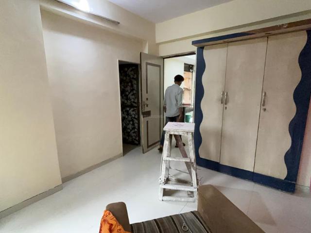 2 BHK Apartment in Mira Road East for rent Mira Bhayandar. The reference number is 20744957