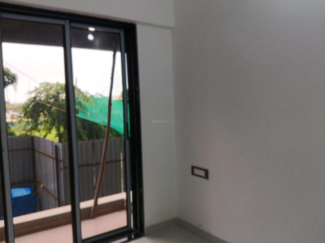 2 BHK Apartment in Mira Road East for rent Mira Bhayandar. The reference number is 20744340
