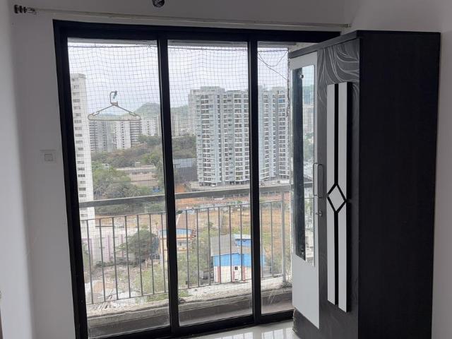 2 BHK Apartment in Mira Road East for rent Mira Bhayandar. The reference number is 20076188