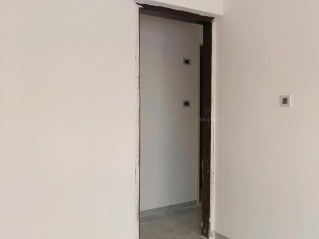 2 BHK Apartment in Mira Road East for rent Mira Bhayandar. The reference number is 20374840
