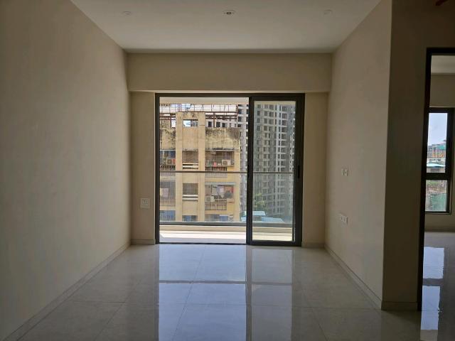 2 BHK Apartment in Mira Road East for rent Mira Bhayandar. The reference number is 20379870