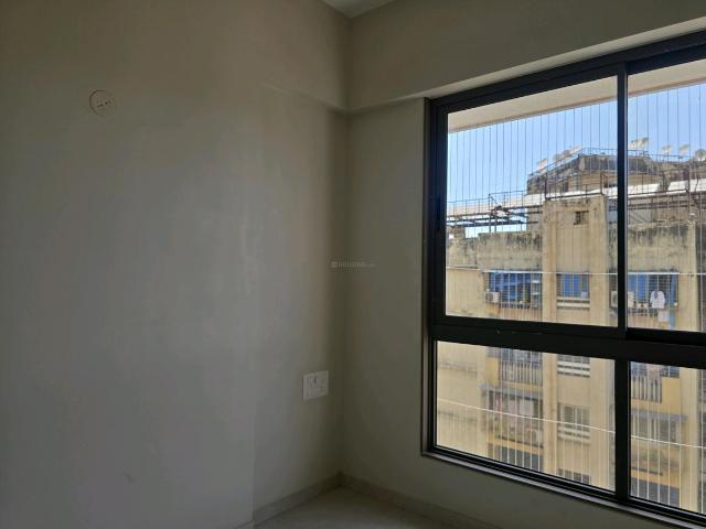 2 BHK Apartment in Mira Road East for rent Mira Bhayandar. The reference number is 20379927