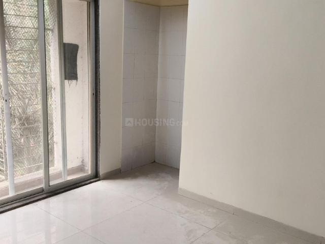 2 BHK Apartment in Mira Road East for rent Mira Bhayandar. The reference number is 20381747