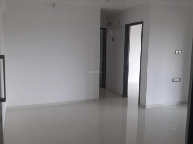 2 BHK Apartment in Mira Road East for resale Mira Bhayandar. The reference number is 9212032