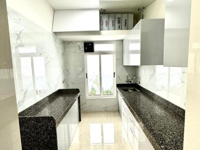 2 BHK Apartment in Mira Road East for resale Mira Bhayandar. The reference number is 11869477
