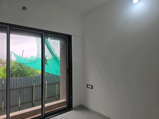 2 BHK Apartment in Mira Road East for resale Mira Bhayandar. The reference number is 12054543
