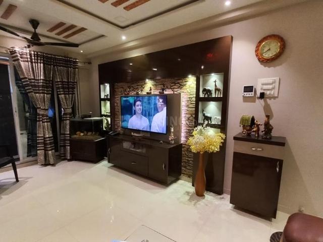 2 BHK Apartment in Mira Road East for resale Mira Bhayandar. The reference number is 13029579