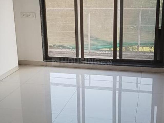 2 BHK Apartment in Mira Road East for resale Mira Bhayandar. The reference number is 14148301