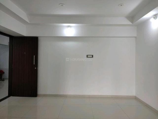 2 BHK Apartment in Mira Road East for resale Mira Bhayandar. The reference number is 15464697