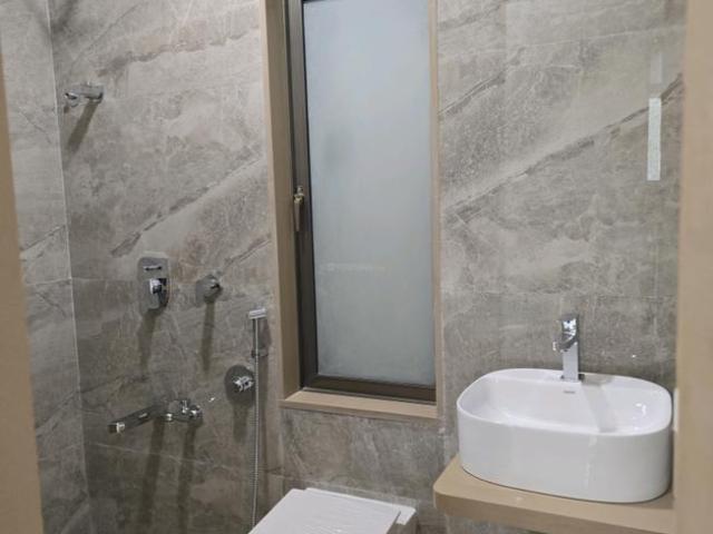 2 BHK Apartment in Mira Road East for resale Mira Bhayandar. The reference number is 15968837