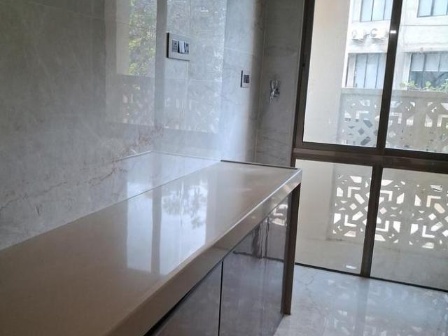 2 BHK Apartment in Mira Road East for resale Mira Bhayandar. The reference number is 16577340
