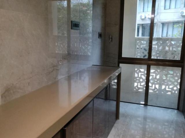 2 BHK Apartment in Mira Road East for resale Mira Bhayandar. The reference number is 17888322
