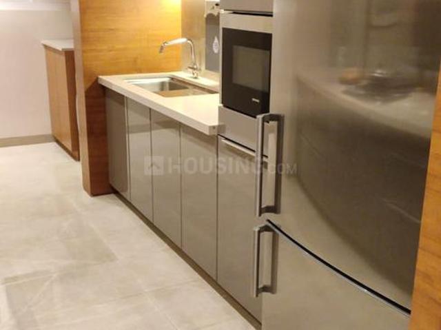 2 BHK Apartment in Mira Road East for resale Mira Bhayandar. The reference number is 18592494