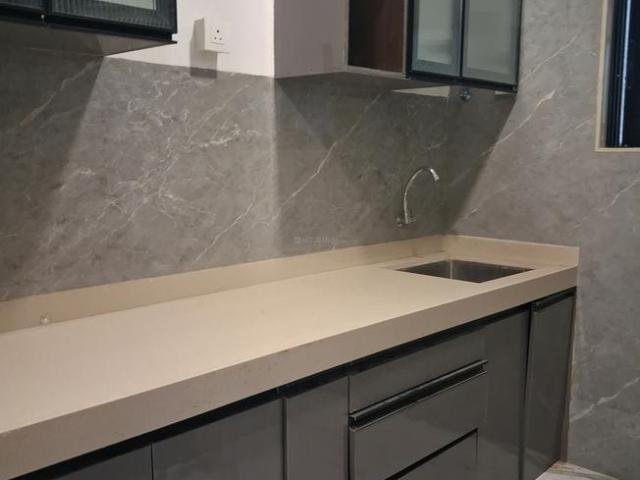 2 BHK Apartment in Mira Road East for resale Mira Bhayandar. The reference number is 18592742