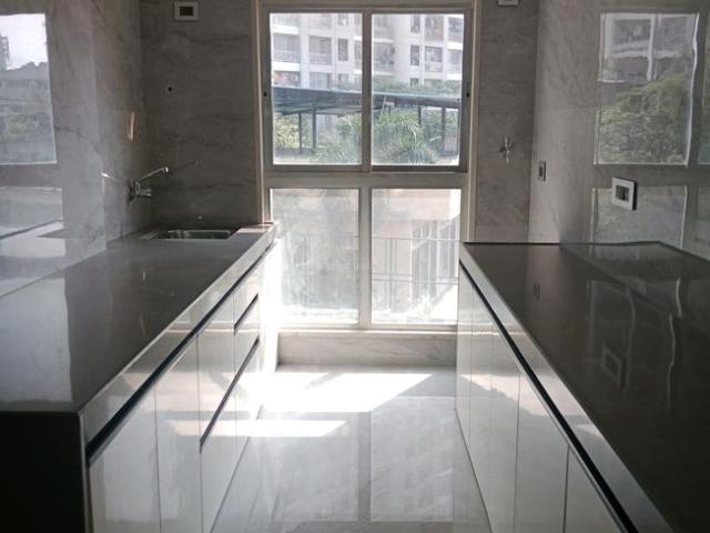 2 BHK Apartment in Mira Road East for resale Mira Bhayandar. The reference number is 18515852