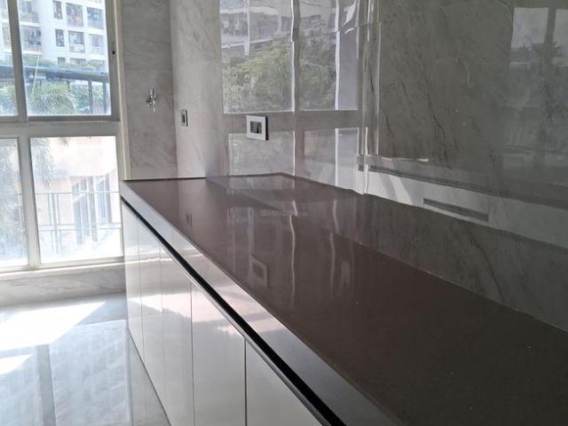 2 BHK Apartment in Mira Road East for resale Mira Bhayandar. The reference number is 18683885