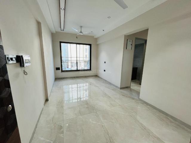 2 BHK Apartment in Mira Road East for resale Mira Bhayandar. The reference number is 18695153