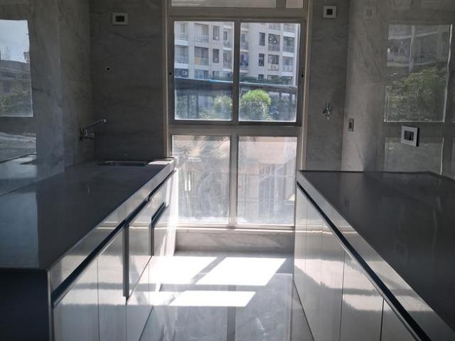 2 BHK Apartment in Mira Road East for resale Mira Bhayandar. The reference number is 18637803