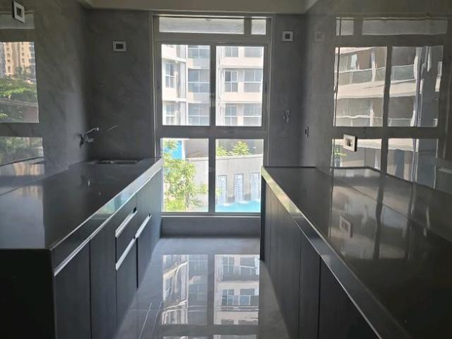 2 BHK Apartment in Mira Road East for resale Mira Bhayandar. The reference number is 18890878