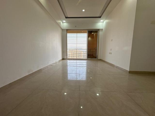 2 BHK Apartment in Mira Road East for resale Mira Bhayandar. The reference number is 19172476