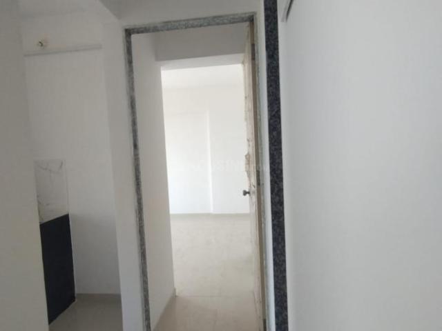 2 BHK Apartment in Mira Road East for resale Mira Bhayandar. The reference number is 19198137