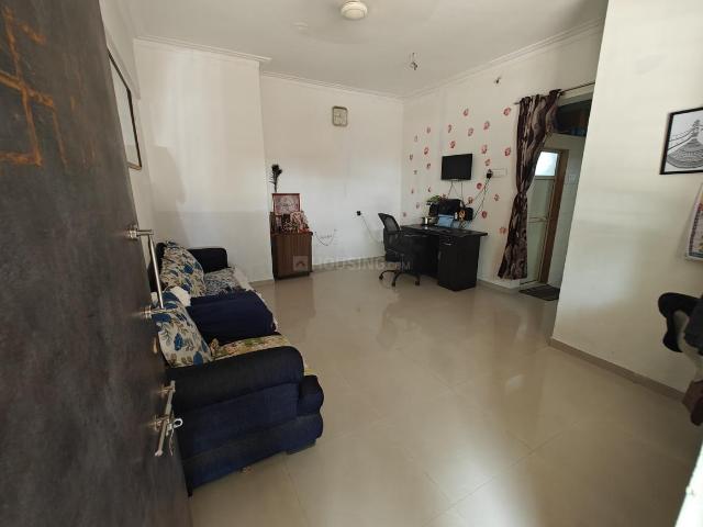 2 BHK Apartment in Mira Road East for resale Mira Bhayandar. The reference number is 19277247