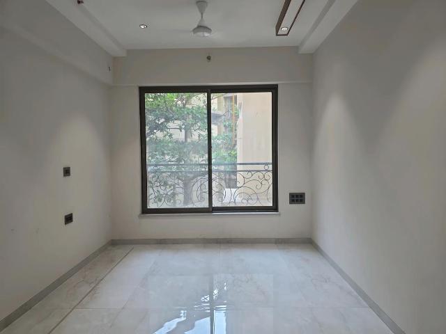 2 BHK Apartment in Mira Road East for resale Mira Bhayandar. The reference number is 19231510