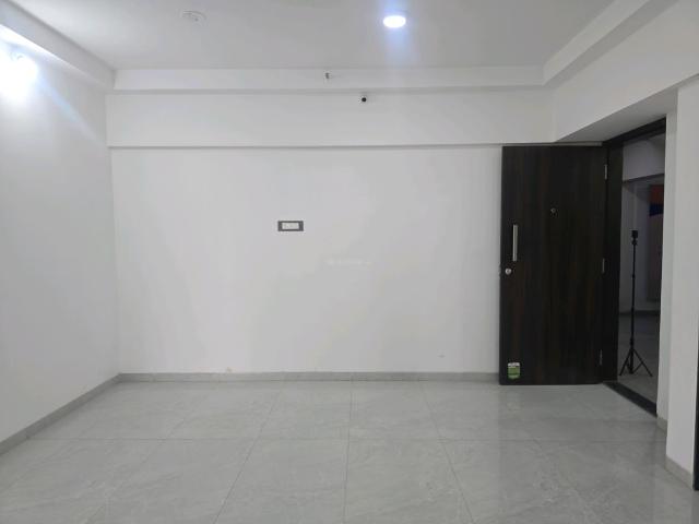 2 BHK Apartment in Mira Road East for resale Mira Bhayandar. The reference number is 19340534