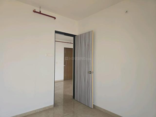 2 BHK Apartment in Mira Road East for resale Mira Bhayandar. The reference number is 19381951
