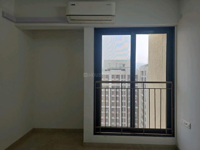 2 BHK Apartment in Mira Road East for resale Mira Bhayandar. The reference number is 19381984