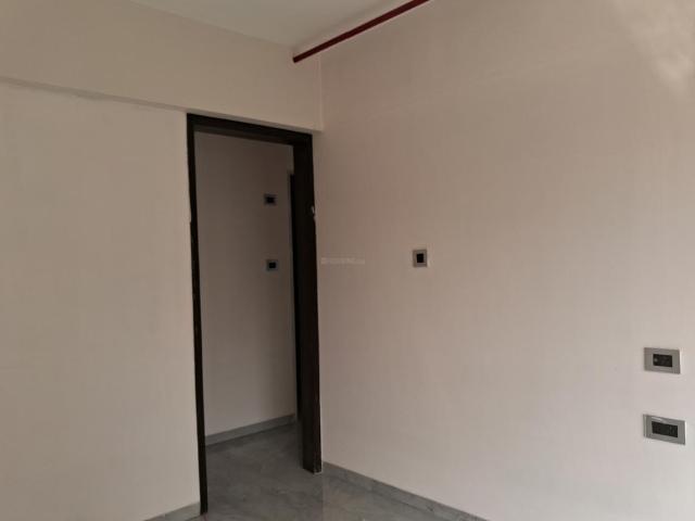 2 BHK Apartment in Mira Road East for resale Mira Bhayandar. The reference number is 19382743