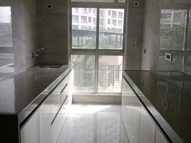 2 BHK Apartment in Mira Road East for resale Mira Bhayandar. The reference number is 19387235